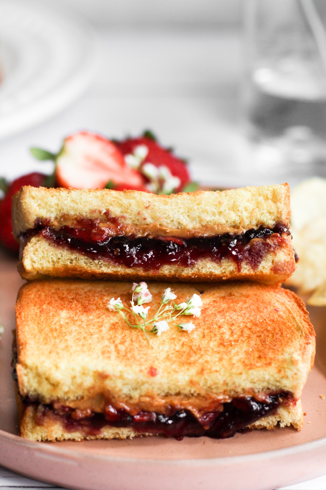 Air Fryer Peanut Butter and Jelly: Super easy! - Cole In The Kitchen